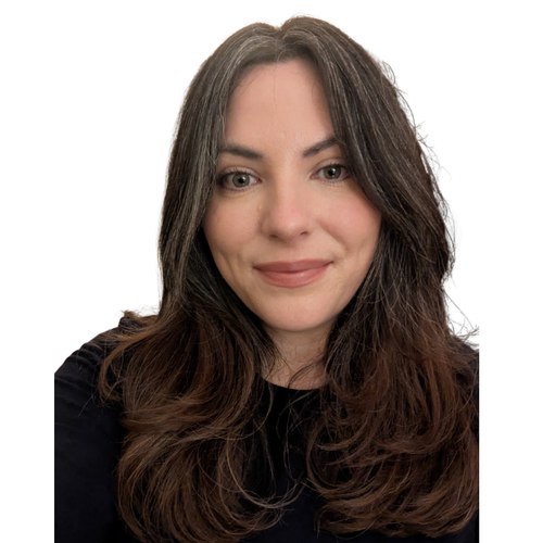 Rosie, founder of Rora Studio